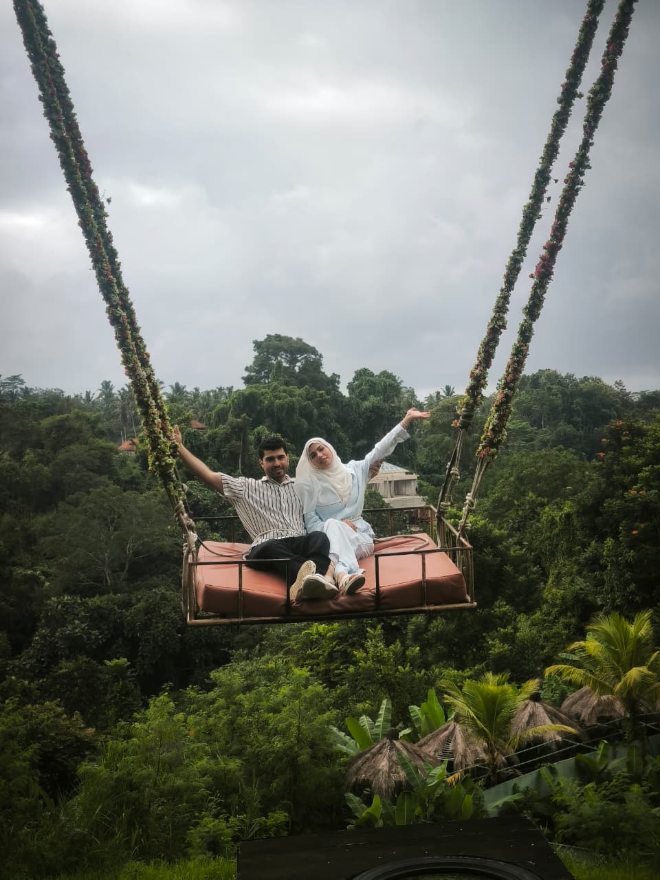 Romantic Bali Swing Couple Ubud